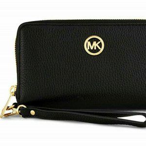 Michael Kors Smartphone Wristlet